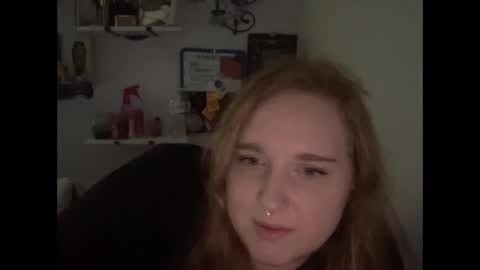 Ariel online show from December 11, 2024, 4:42 pm