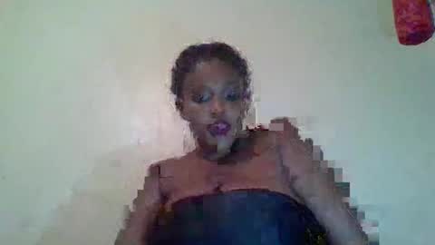 Snapshot of thickianababe chatting on January 1, 2025, 7:32 pm thickianababe online show from January 1, 2025, 7:32 pm