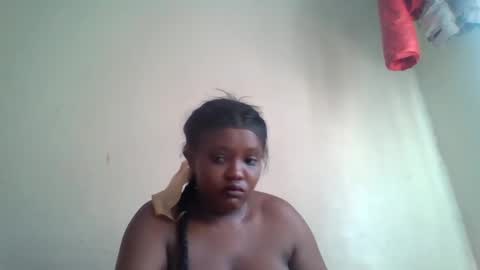 Snapshot of thickianababe chatting on January 2, 2025, 5:14 am thickianababe online show from January 2, 2025, 5:14 am