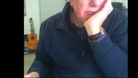 Snapshot of thickmelnik chatting on September 13, 2025, 6:35 am James online show from September 13, 2025, 6:35 am