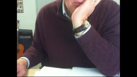 Snapshot of thickmelnik chatting on October 28, 2025, 2:26 am James online show from October 28, 2025, 2:26 am