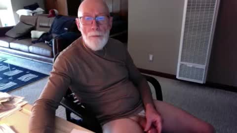 Snapshot of thickmorninwood chatting on May 15, 2026, 3:19 pm thickmorninwood online show from May 15, 2026, 3:19 pm