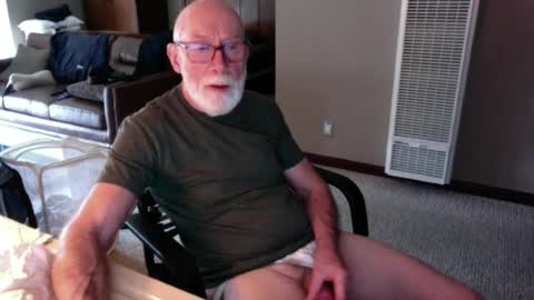 thickmorninwood online show from June 26, 2026, 3:49 pm