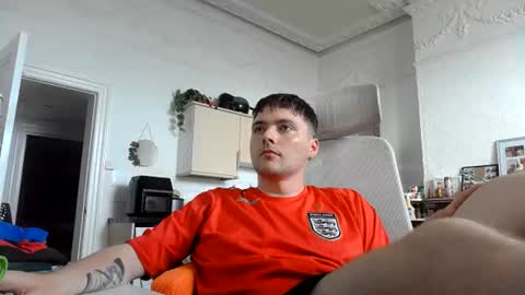 Snapshot of thickpl4ntguy chatting on July 19, 2026, 2:32 pm thickpl4ntguy online show from July 19, 2026, 2:32 pm