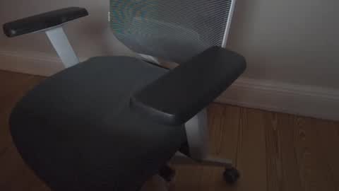 thicksized online show from February 3, 2026, 2:53 am