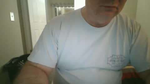 thickwhiteload online show from January 2, 2025, 8:46 pm