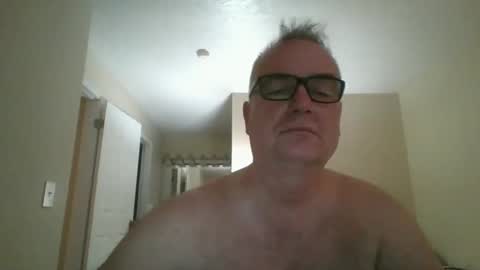 thickwhiteload online show from January 8, 2025, 5:48 pm