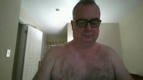 thickwhiteload online show from February 13, 2025, 2:20 pm