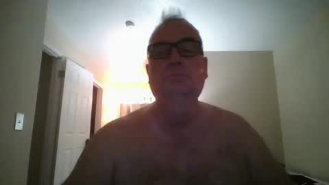 Snapshot of thickwhiteload chatting on October 14, 2025, 1:34 pm thickwhiteload online show from October 14, 2025, 1:34 pm