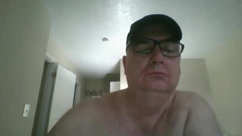 Snapshot of thickwhiteload chatting on May 14, 2026, 2:02 pm thickwhiteload online show from May 14, 2026, 2:02 pm