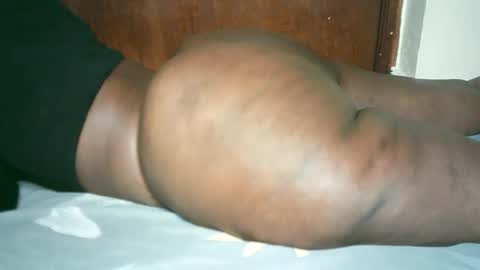 Snapshot of thickybabe_05 chatting on January 25, 2025, 9:04 pm thickybabe_05 online show from January 25, 2025, 9:04 pm