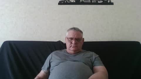 Thierrysymp online show from June 8, 2026, 3:56 pm