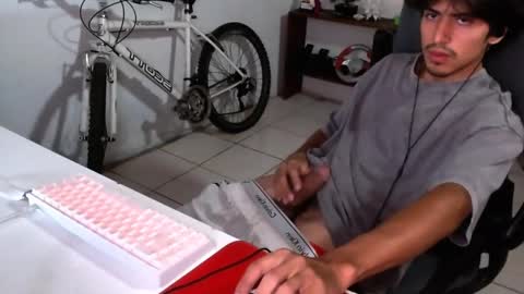 Snapshot of thieves_us chatting on September 18, 2025, 4:03 am thieves_us online show from September 18, 2025, 4:03 am