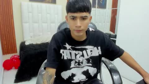  THIAGO COLLINS  online show from March 1, 2026, 10:34 pm