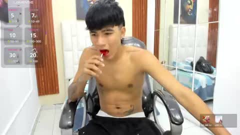  THIAGO COLLINS  online show from June 20, 2026, 10:12 pm