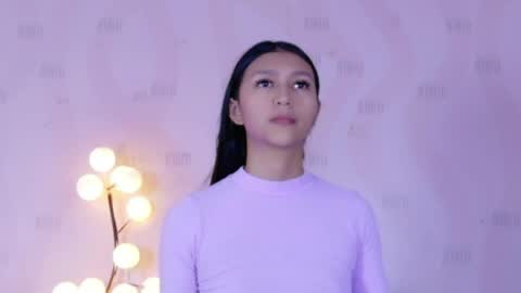 Eva  online show from June 8, 2026, 12:38 pm