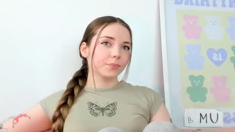 Amelia  shows on mondays fridays and sundays  if anything changes im giving updates on my fansly  online show from May 18, 2026, 3:40 pm