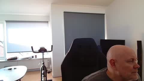 Snapshot of thomas315627 chatting on March 4, 2026, 1:50 pm thomas315627 online show from March 4, 2026, 1:50 pm