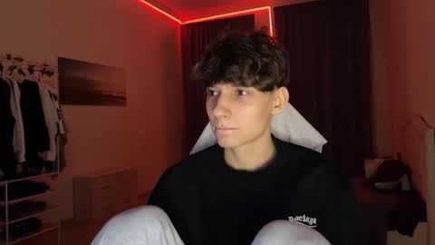 Snapshot of thomas617826 chatting on March 13, 2026, 8:48 pm Thomas Hill online show from March 13, 2026, 8:48 pm