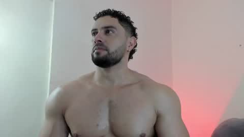 Snapshot of thomas_brandon chatting on July 13, 2026, 10:01 pm Thomas Brandon online show from July 13, 2026, 10:01 pm