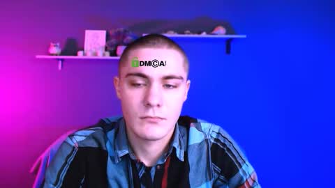 thomas_crow online show from November 18, 2025, 9:58 am