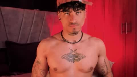 Snapshot of thomas_fit1 chatting on September 23, 2025, 4:48 am Thomas 3  JUST STAY AND BE MY LAST LOVE online show from September 23, 2025, 4:48 am