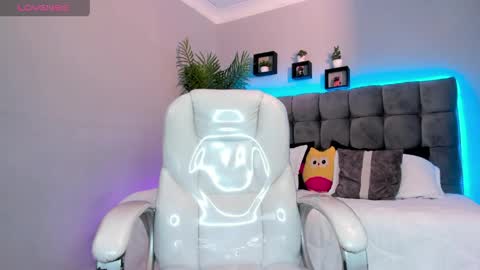 Thomas online show from May 7, 2026, 1:16 pm