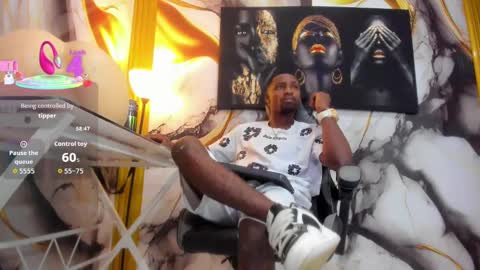 Snapshot of thomas_shelbys chatting on October 5, 2025, 3:49 am Thomas online show from October 5, 2025, 3:49 am