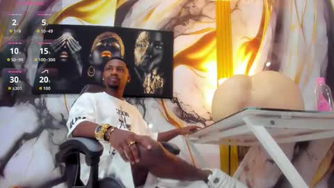 Snapshot of thomas_shelbys chatting on October 23, 2025, 3:39 am Thomas online show from October 23, 2025, 3:39 am