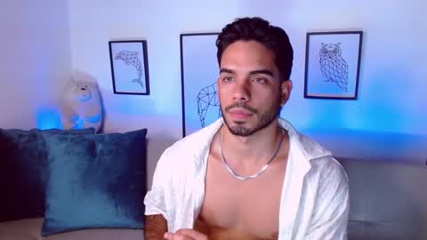 Snapshot of thomas_spellman chatting on September 17, 2025, 12:45 am thomas_spellman online show from September 17, 2025, 12:45 am