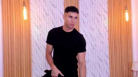 Thomas online show from February 11, 2026, 3:28 pm