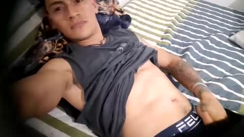 thomascooper_ online show from February 1, 2026, 4:44 am