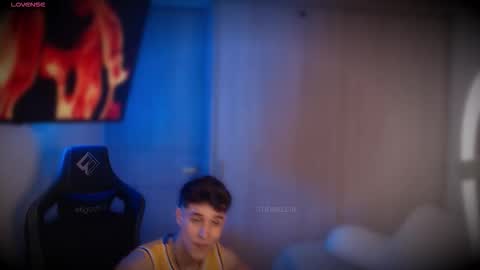 Thom Klein online show from December 19, 2025, 7:43 pm