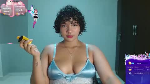 Snapshot of thompson_ari chatting on December 19, 2025, 7:37 am thompson ari online show from December 19, 2025, 7:37 am