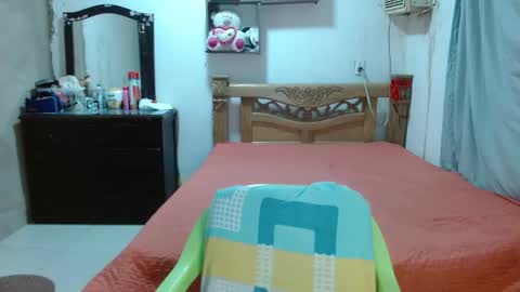 Snapshot of thompson_ari chatting on January 5, 2026, 8:23 pm thompson ari online show from January 5, 2026, 8:23 pm