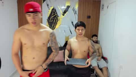 Snapshot of thomson_hot01 chatting on October 4, 2025, 5:27 am thomson_hot01 online show from October 4, 2025, 5:27 am