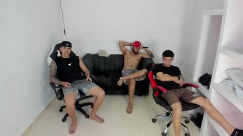 thomson_hot01 online show from February 24, 2026, 5:16 am