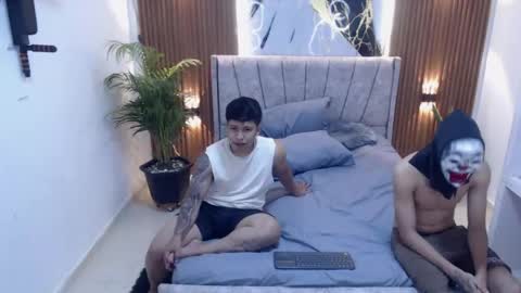 thomson_hot01 online show from May 2, 2026, 5:34 am