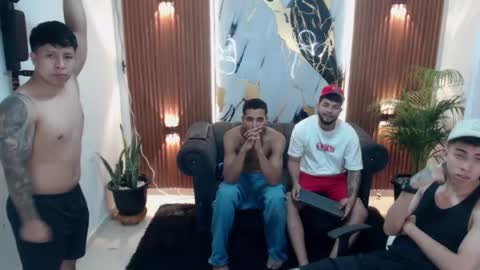 thomson_hot01 online show from May 8, 2026, 5:35 am