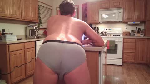 Snapshot of thongguy2021 chatting on October 9, 2025, 1:36 am thongguy 2021 online show from October 9, 2025, 1:36 am