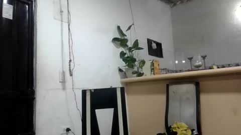 Snapshot of thonybeiio chatting on October 26, 2025, 2:17 am thonybeiio online show from October 26, 2025, 2:17 am