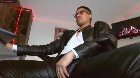 thonydupont online show from May 8, 2026, 8:25 pm
