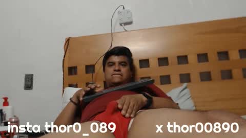 thor0200 online show from April 28, 2026, 4:39 am