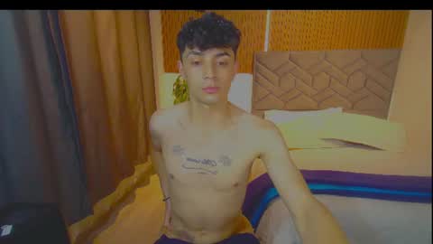 THORNERXXXBOY online show from June 21, 2026, 6:38 am