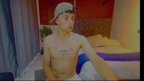 THORNERXXXBOY online show from June 23, 2026, 6:55 am