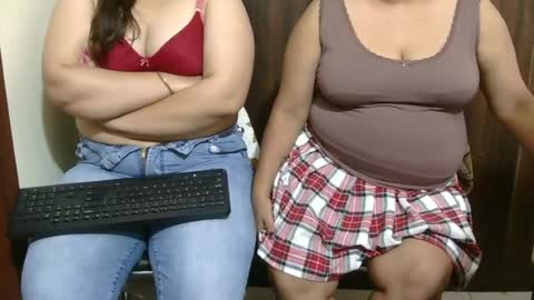 kabir 32 guy khushi 31 wife kavya 23 sexy frnd online show from July 11, 2026, 7:55 am