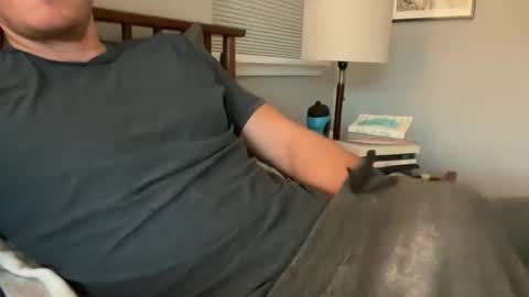 Throbbinhood online show from October 28, 2025, 2:20 pm