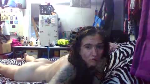 thsdikhitanglz online show from June 22, 2026, 7:44 pm