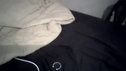 Snapshot of thunder8u42 chatting on September 23, 2025, 7:28 pm thunder8u42 online show from September 23, 2025, 7:28 pm