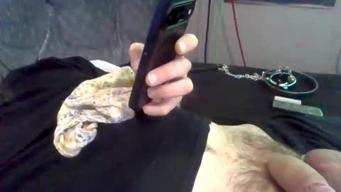 Snapshot of thunder8u42 chatting on November 8, 2025, 7:12 pm thunder8u42 online show from November 8, 2025, 7:12 pm